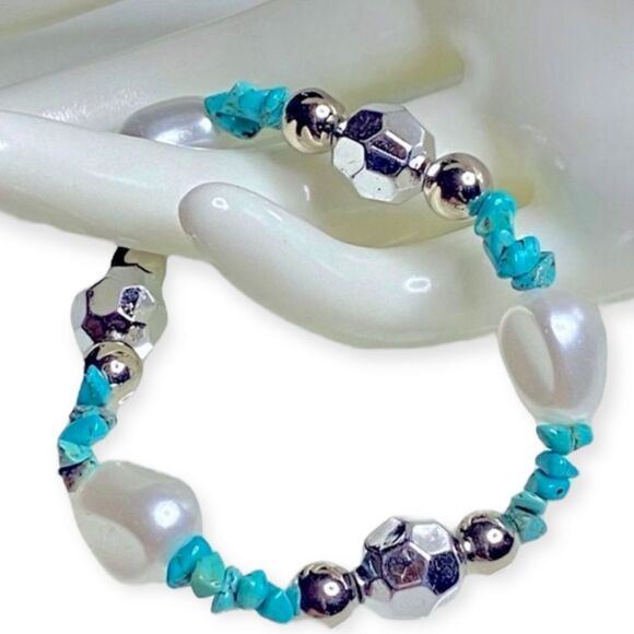 Turquoise Chips Faux Pearl Silver Beads Adjustable Bangle Bracelet NEW - Picture 1 of 3